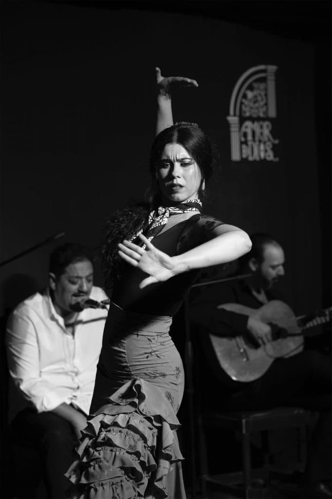 El sábado 18 de abril el Castillo Fortaleza de Carchuna acoge una tarde frente al mar de arte y música