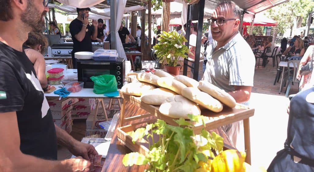 Almuñécar inaugura la XXVII Feria Gastronómica como «escaparate de la hostelería local y antesala del verano»