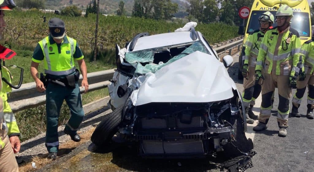Conmoción en la Costa Tropical: Fallece un joven en una colisión múltiple en la N-340 a la altura de Salobreña