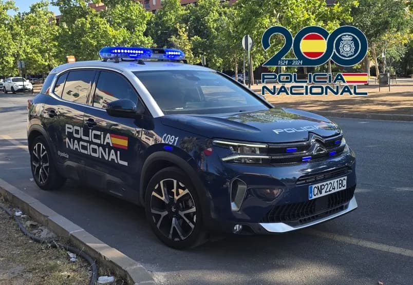 Usaron un espray gas pimienta para robar un teléfono a unos jóvenes en Granada