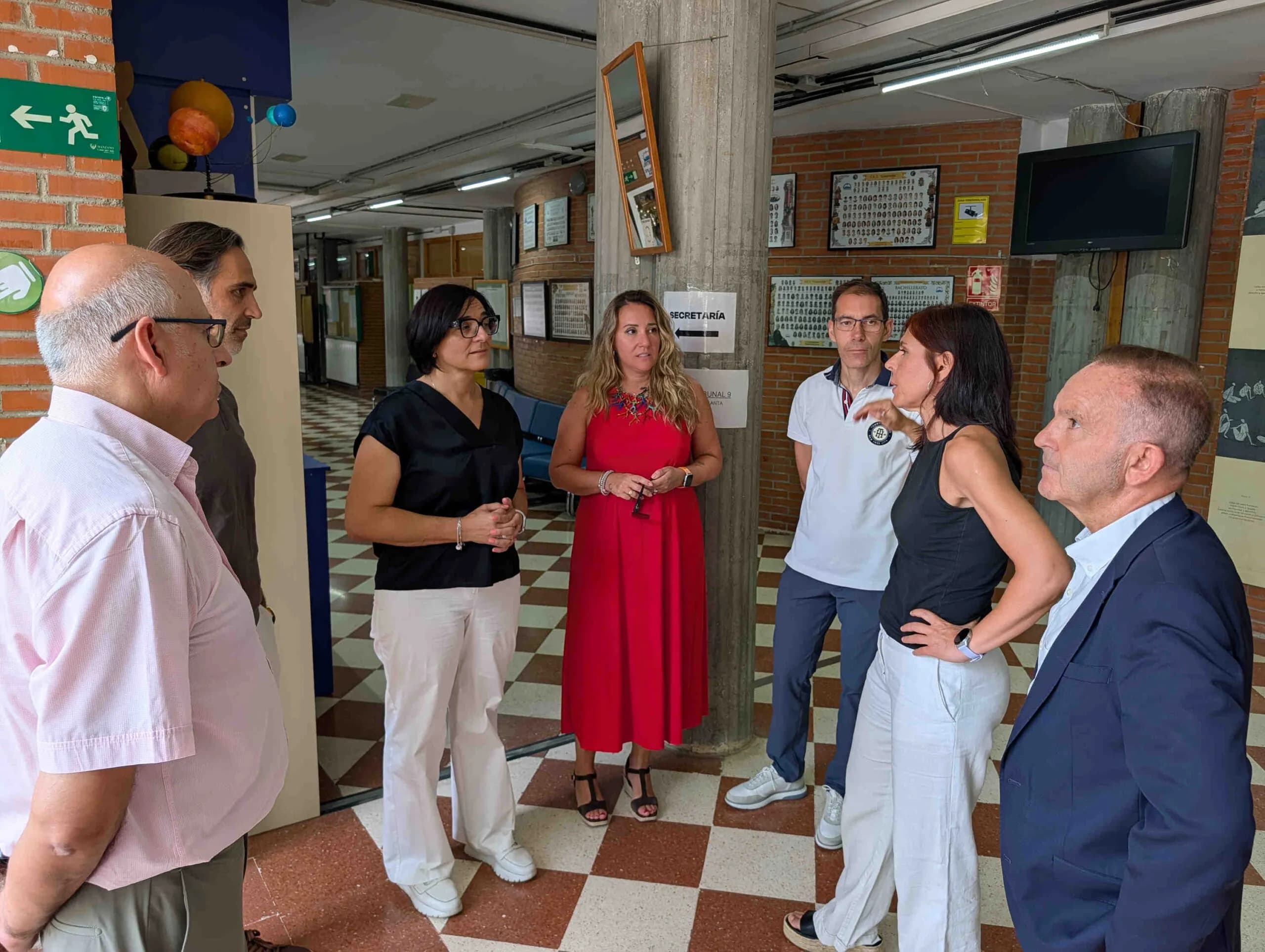 La Junta destina 100.000 euros a mejorar la accesibilidad del IES Generalife con la instalación de un ascensor exterior