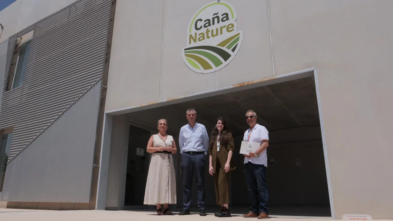 La Junta respalda el proyecto de crecimiento y modernización de Caña Nature