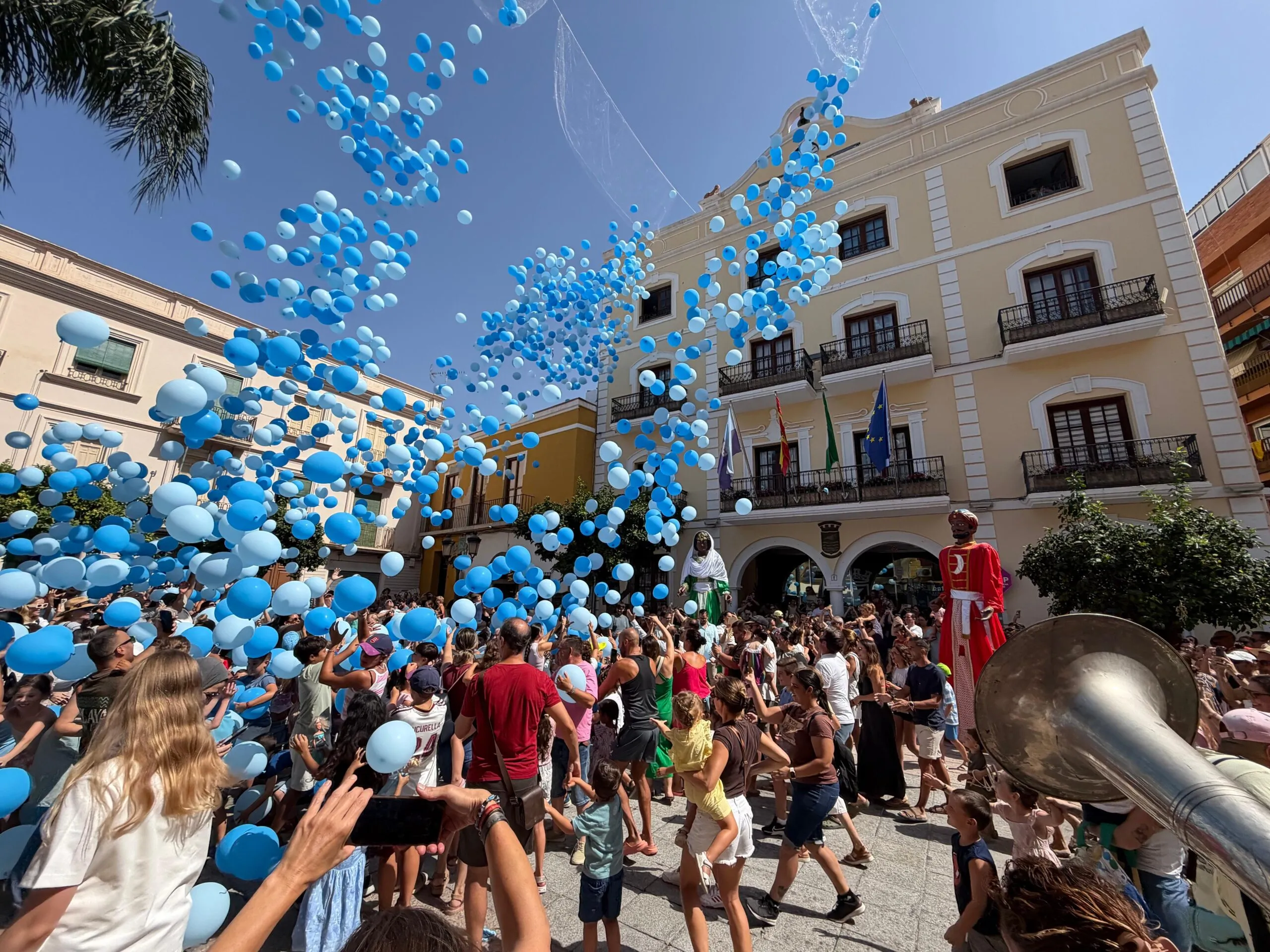 Almuñécar ya vive sus Fiestas Patronales con la apertura de la Feria de Día y más de medio centenar de actividades gratuitas hasta el 15 de agosto