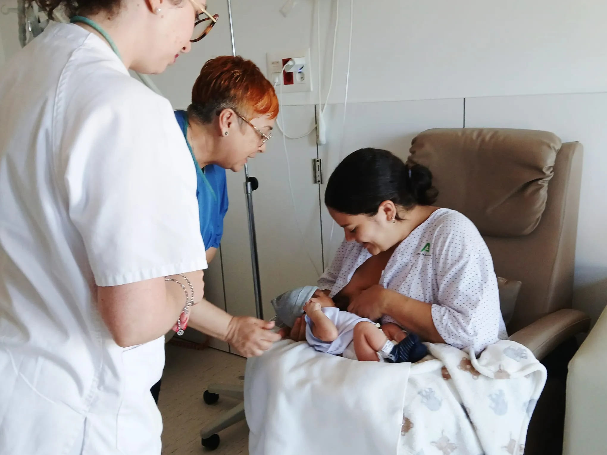 El Hospital de Motril celebrará la tercera jornada sobre lactancia materna para promocionarla