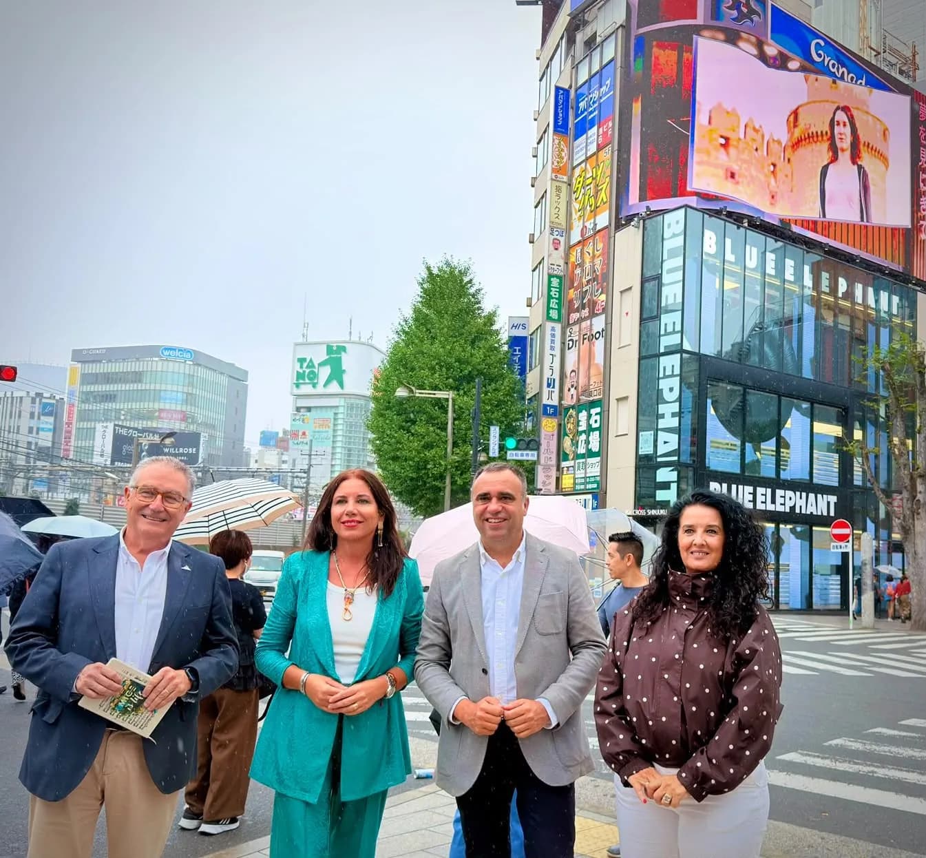 Tokio ya mira a Granada con el estreno de la campaña internacional de Diputación