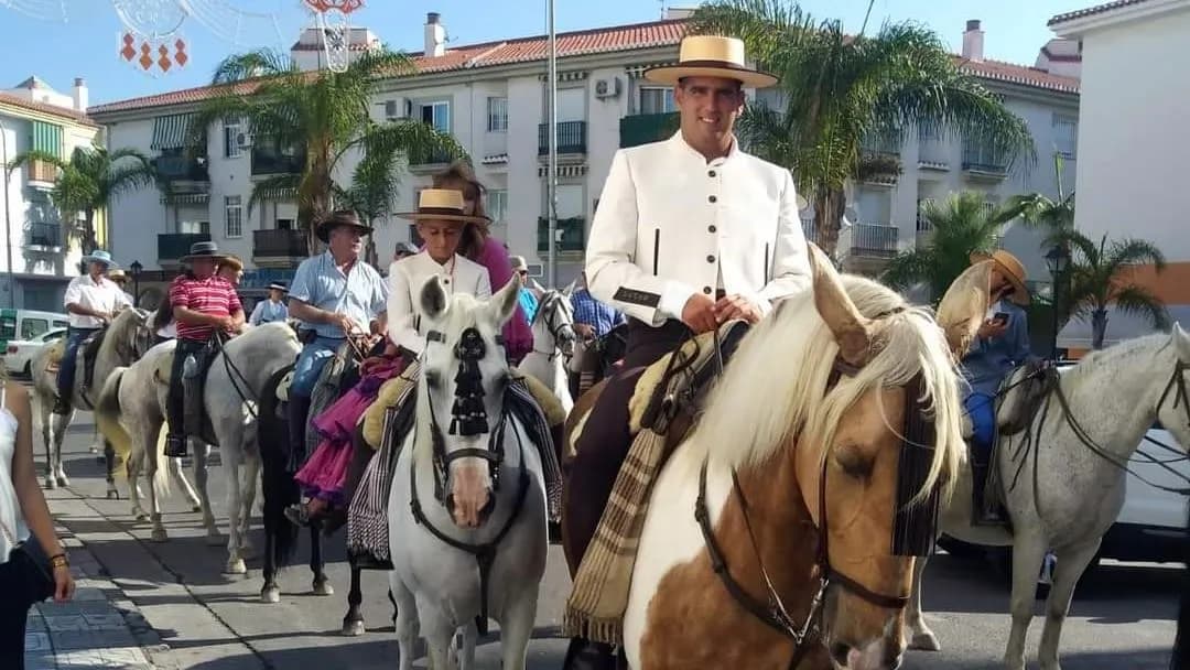 Salobreña abre la inscripción para participar a caballo en la Romería del Sur 2026