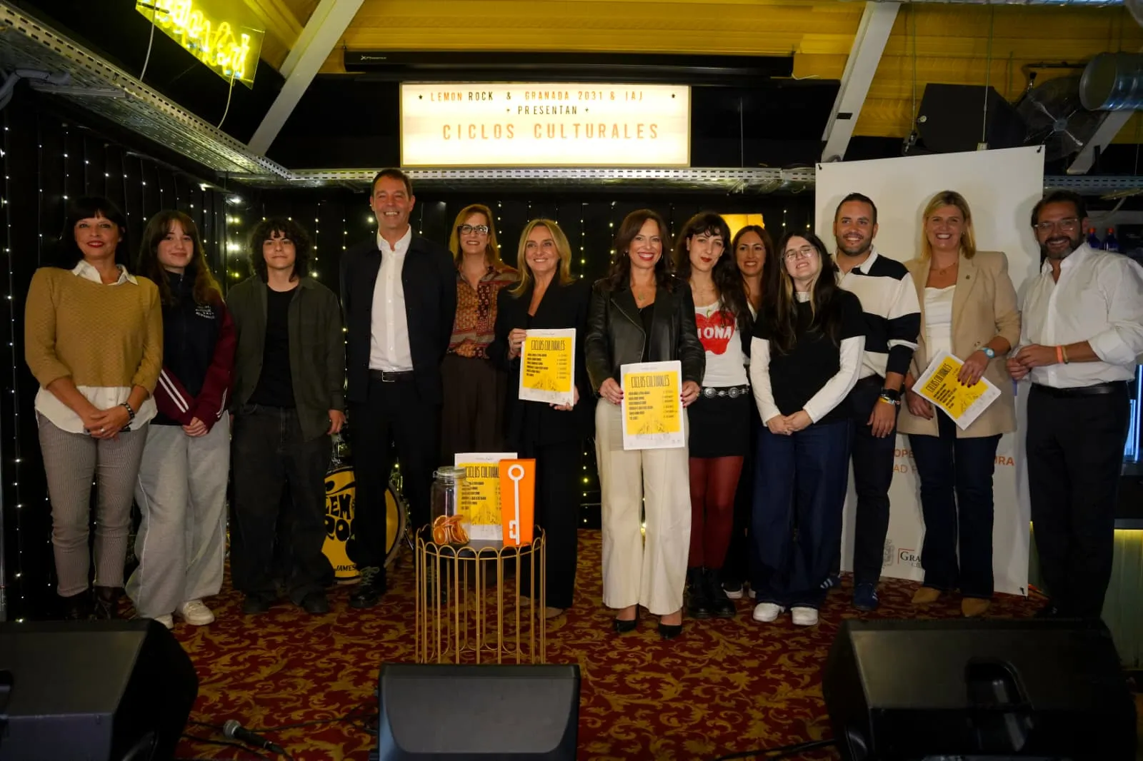 Rocío Díaz alaba el talento de los jóvenes artistas andaluces, protagonistas en los ciclos culturales en Lemon Rock que se estrenan el 29 de octubre