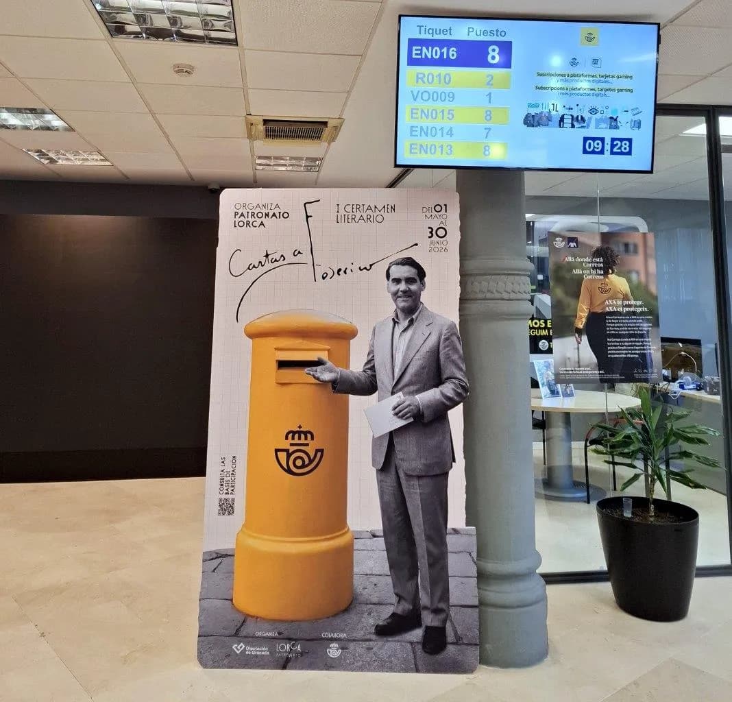 800 cartas llegaron a Correos para participar en el certamen literario «Cartas a Federico» dedicado a Lorca
