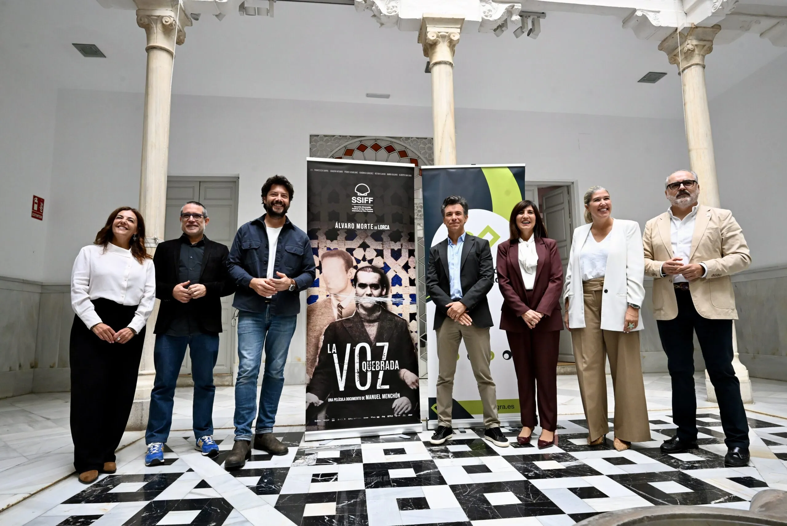 Álvaro Morte presenta en Granada ‘La Voz Quebrada’, la película-documento sobre el último amor de Lorca