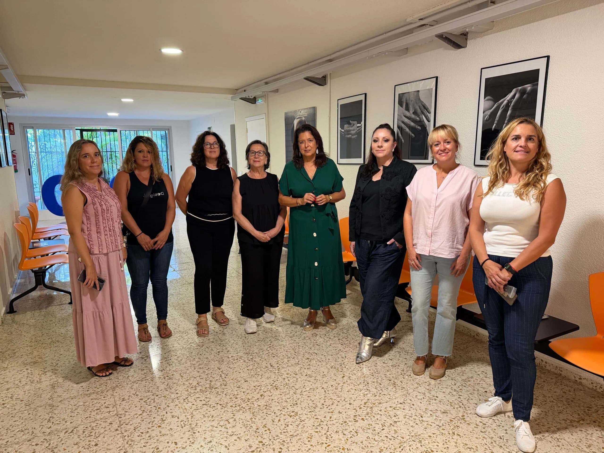 Almuñécar acoge la exposición ‘La Red’, que aborda la prevención de la violencia de género a través de testimonios de jóvenes