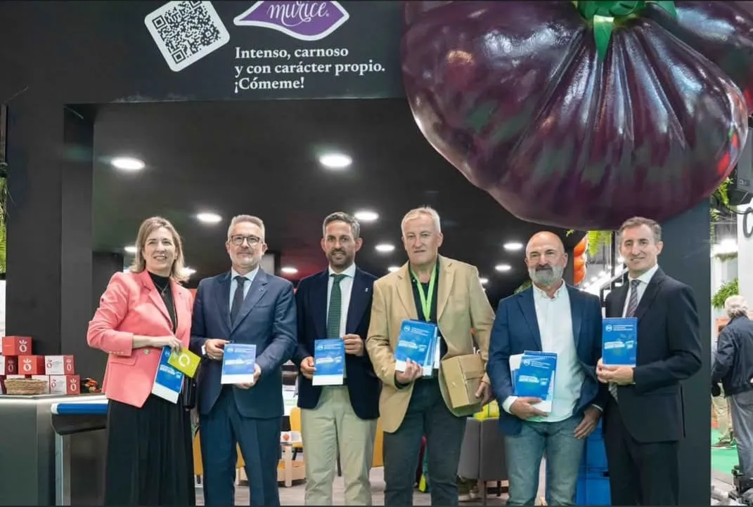 La Comunidad de Regantes del Bajo Guadalfeo vuelve a Fruit Attraction para reclamar las canalizaciones Béznar-Rules