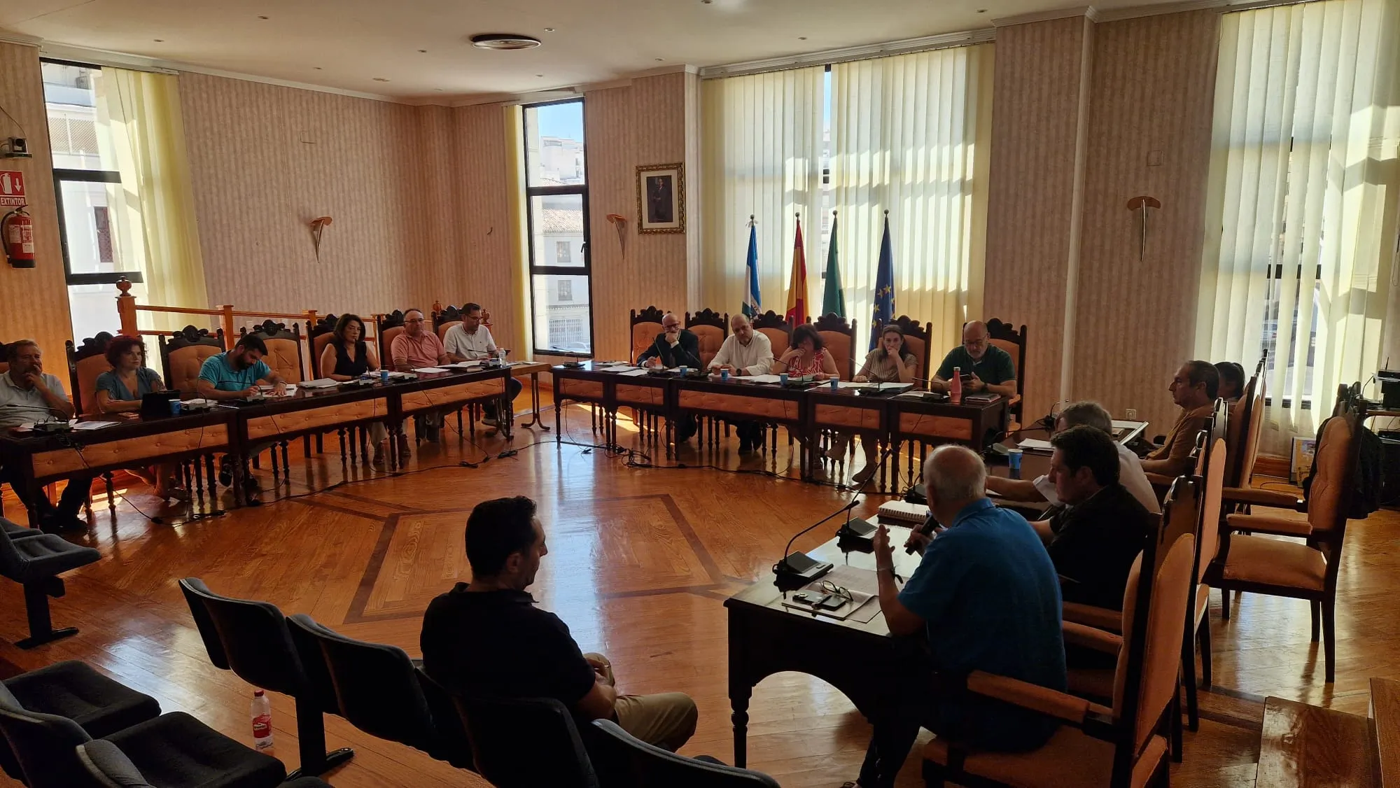 El Pleno de Salobreña aprueba las solicitudes del PFEA para arreglo de caminos rurales y limpieza de playas