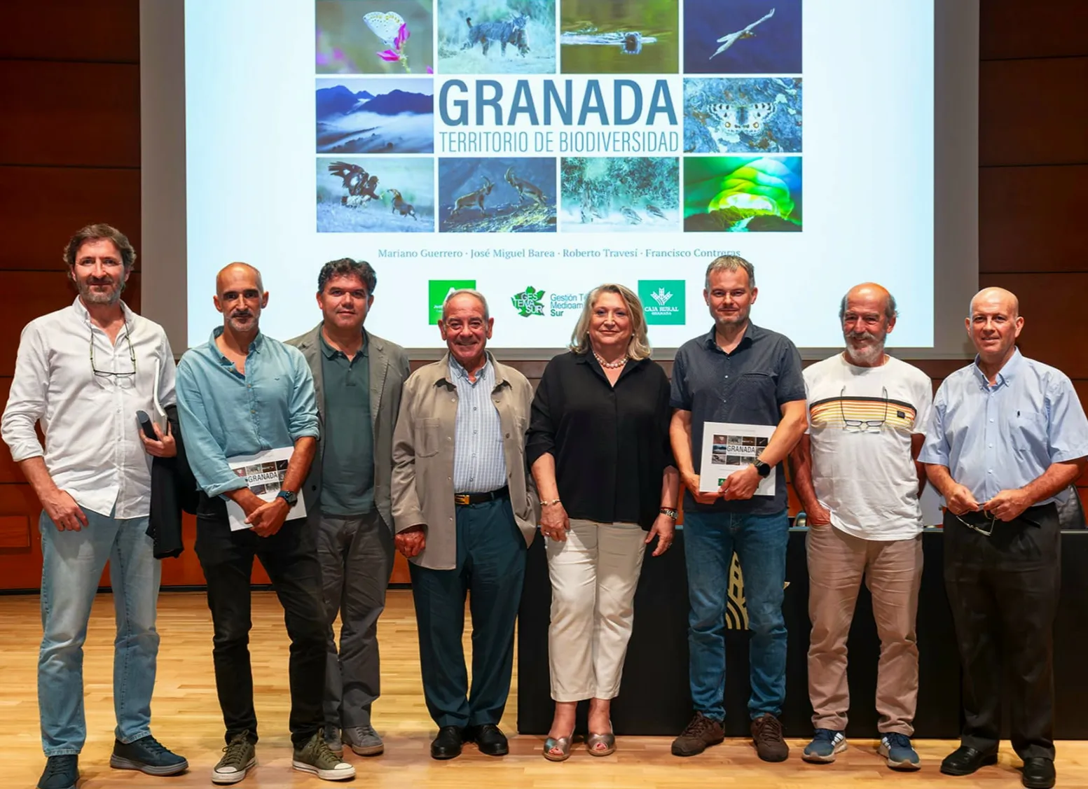 La delegada territorial de Sostenibilidad y Medio Ambiente inaugura la exposición “Granada, territorio de biodiversidad”