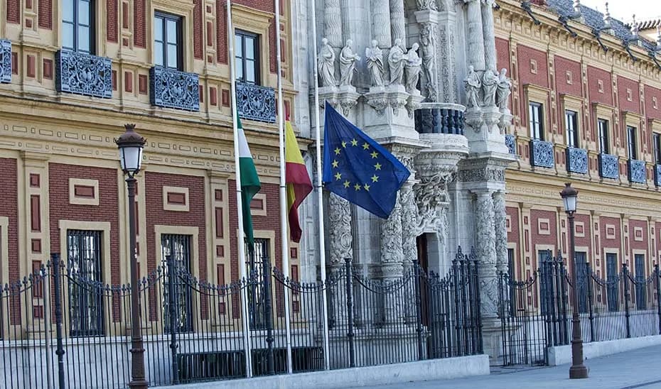 El Gobierno andaluz declara tres días de luto oficial tras el accidente ferroviario de Urda