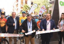 Villanueva Mesía, salida de la cuarta etapa de la Vuelta Ciclista a Andalucía