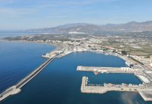 El Puerto de Motril saca a concurso la limpieza viaria, jardinería y recogida, tratamiento y eliminación de residuos por casi 1,5 millones de euros