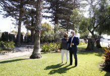 El Puerto de Motril se abre a la ciudad con la cesión del uso de 1.000 metros cuadrados de jardines