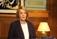 García Chamorro: «Vienen semanas muy complicadas, actúa con responsabilidad»