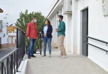 El Ayuntamiento arregla el gimnasio de Lobres, mejorando los accesos y acabando con los problemas de humedad