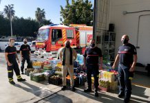 Los Bomberos de Almuñécar recaudan más de 800 kilos de alimentos y otros productos de primera necesidad para Cáritas