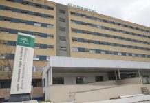 Andalucía contabiliza 12 muertos, 4.394 contagios y la tasa baja hasta los 723,9 puntos