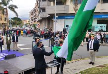 Almuñécar celebra el Día de Andalucía con la lectura de Manifiesto, el izado de la Bandera de Andalucía y el canto del Himno de Andaluz
