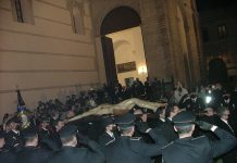 Se celebra en Motril el Santo Vía Crucis oficial con grandiosa participación de fieles