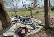 El PSOE traslada la preocupación vecinal «porque aún no se han limpiado los vertederos incontrolados del camino de las Zorreras», junto al antiguo Cuartel de Aviación