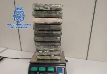 Detenida la “Reina de Ronda” cuando recibía 11 kilos de cocaína llegados horas antes en un vuelo regular