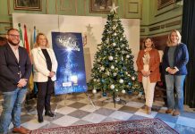 La celebración de las campanadas en Plaza de España y la proyección de un cuento navideño sobre la fachada del Ayuntamiento, novedades de la programación especial de Navidad