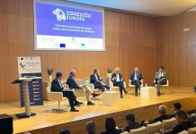 El presidente del Puerto de Motril defiende ante el Consejo Andaluz de Cámaras la conexión ferroviaria con Granada