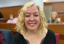 El Pleno aprueba por unanimidad la moción del PSOE para que se quite la uralita, se limpie y se cierre el solar de la residencia abandonada de Santa Amelia