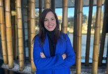 VOX censura el menosprecio del equipo de gobierno a los turistas de Granada por cerrar los fines de semana la oficina de información del Ayuntamiento