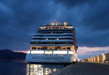 Llega al Puerto de Motril el segundo crucero de los seis programados para octubre