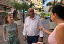 AxSí reclama que se permita aparcar en la calle Emilio Moré a los residentes afectados por las obras del entorno del Ayuntamiento