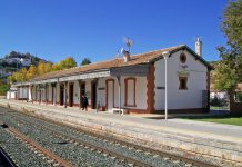 El Gobierno autoriza licitar por 18,3 millones de euros la redacción de los proyectos para renovar la conexión ferroviaria Granada-Almería