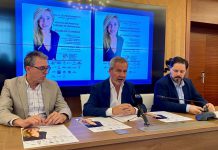 El Puerto de Motril acoge una conferencia sobre delitos informáticos y su protección, organizada por el Aula de Pensamiento