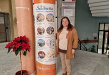 Salobreña distribuye material promocional y oferta de experiencias en establecimientos hoteleros de la Costa Tropical