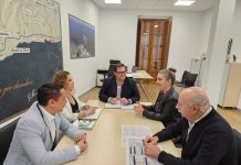 Mancomunidad y Junta de Andalucía tratan sobre temas de agricultura de la Costa Tropical