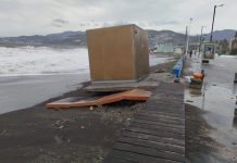 Salobreña va recuperando la normalidad tras el temporal y denuncia «la falta de medidas preventivas para evitar los daños en sus playas»