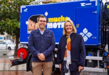 Motril sigue reforzando el servicio de limpieza con la incorporación de dos nuevos vehículos cisterna y una renovada imagen corporativa