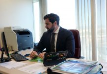 La Diputación de Granada aprueba la iniciativa de VOX para impedir el acceso con burka o niqab a las dependencias provinciales