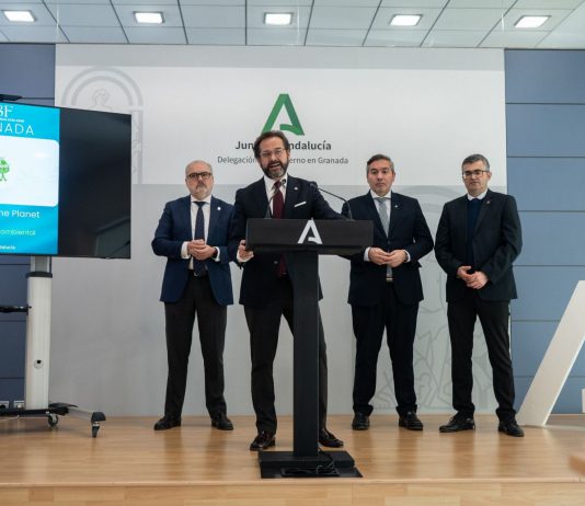 Cáritas, Juan Habichuela y Las Tinajas, entre los granadinos galardonados con motivo del Día de Andalucía