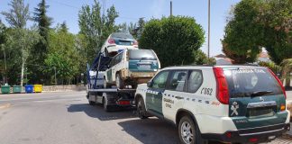 Se obliga a patrullar a pie en Loja mientras vehículos oficiales permanecen guardados en cochera