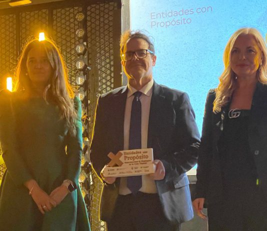 Mancomunidad recibe el reconocimiento a su compromiso con la igualdad en los I Premios al Emprendimiento y Liderazgo Femenino de Andalucía