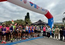 Éxito de la IX Carrera de la Mujer en Motril que ha contado con la nadadora olímpica Mireia Belmonte