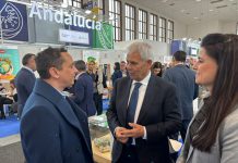 El Ayuntamiento de Almuñécar refuerza la defensa de los tropicales en Fruit Logística Berlín ante el acuerdo Mercosur