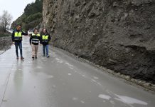 Diputación abre el paso alternativo en la carretera de Dúdar que evitará el rodeo por Beas de Granada