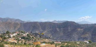 El Ayuntamiento de Almuñécar destina 100.000 euros en ayudas para los agricultores afectados por el incendio de Peña Escrita