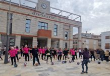 Salobreña celebra el Día Mundial de la Salud con una jornada de deporte y prevención en la Plaza del Ayuntamiento